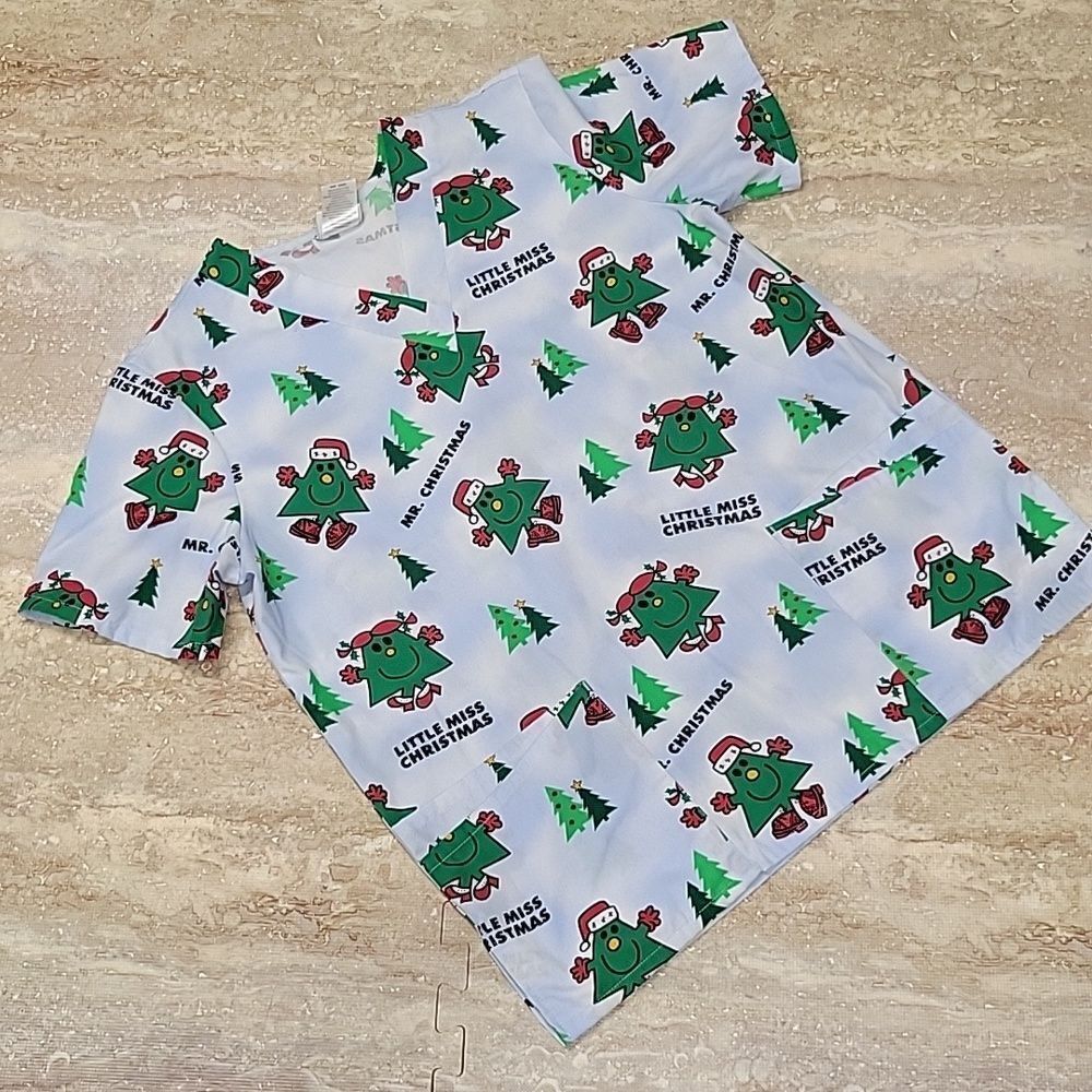 MR MEN + LITTLE MISS WOMENS SCRUB STYLE TOP LOOSE FOT MEDIUM.